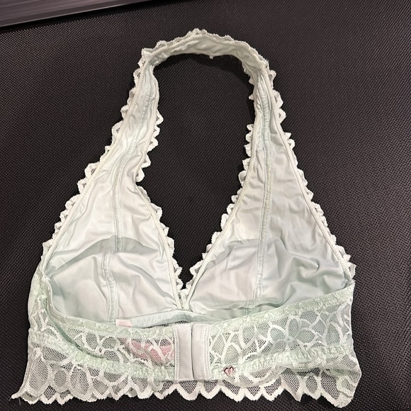 Bra - Picture 2 of 3